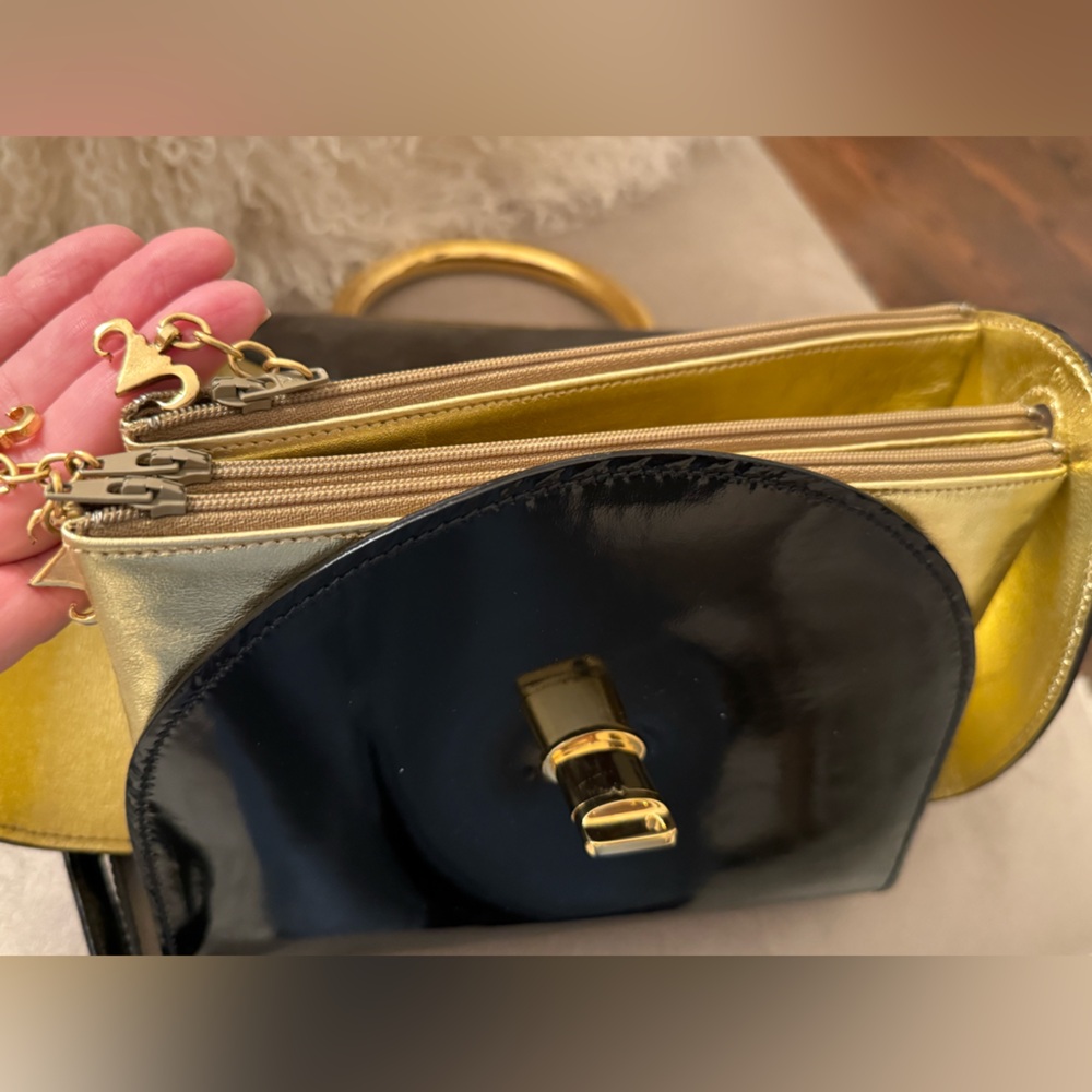Unique Walter Steiger patent leather made in Italy origami purse - Picture 10 of 16